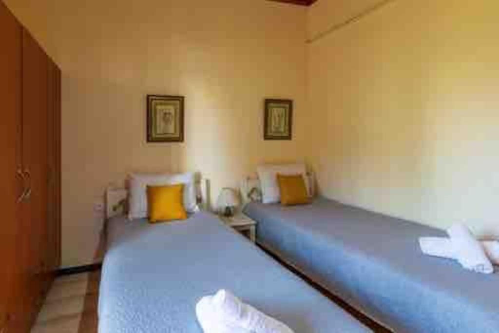 Kiki's Beautiful House On Famous Village Vakantiehuis *